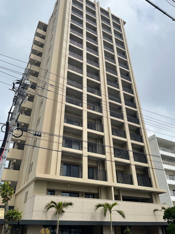 プレミスト北谷アラハビーチレジデンス　402号