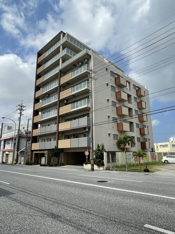 ワイズエステムコート美原　307号